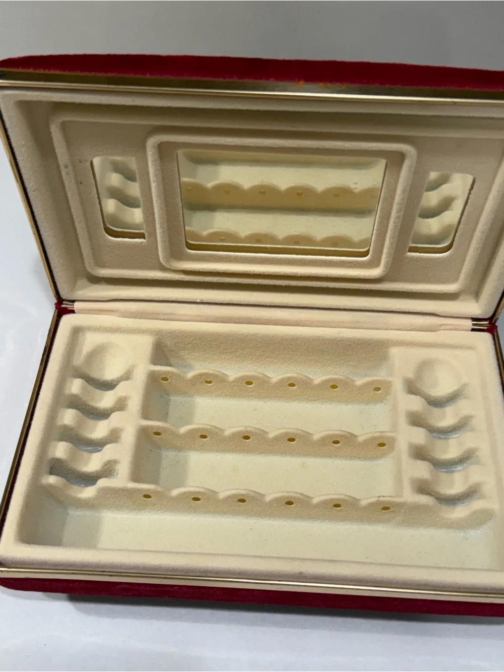 Vintage red  Velvet Jewelry Box Travel Case Mirror Square Dividers Gold Trim